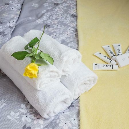 Blue Sky Apartment ワルシャワ エクステリア 写真