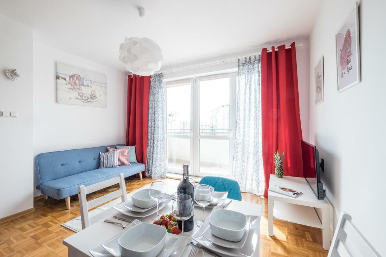 Blue Sky Apartment ワルシャワ エクステリア 写真